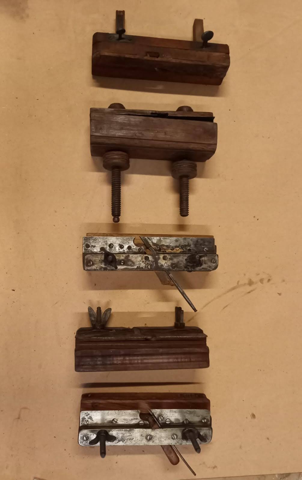 Sponderuola a Registro